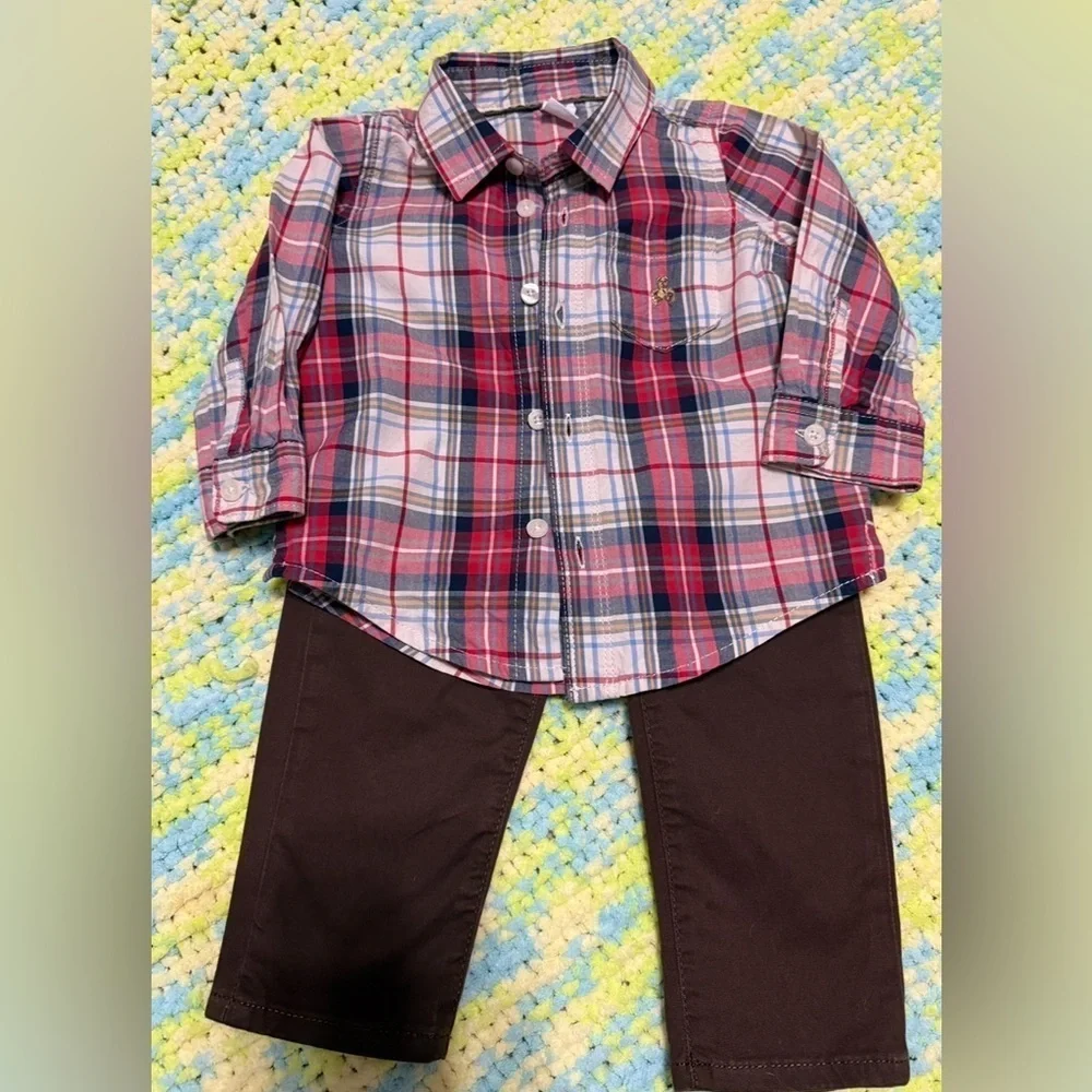 EUC GAP 2pc outfit. 18-24m
